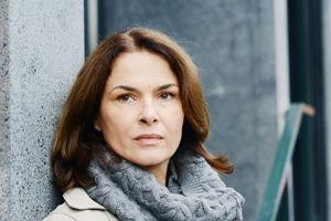 Barbara Auer